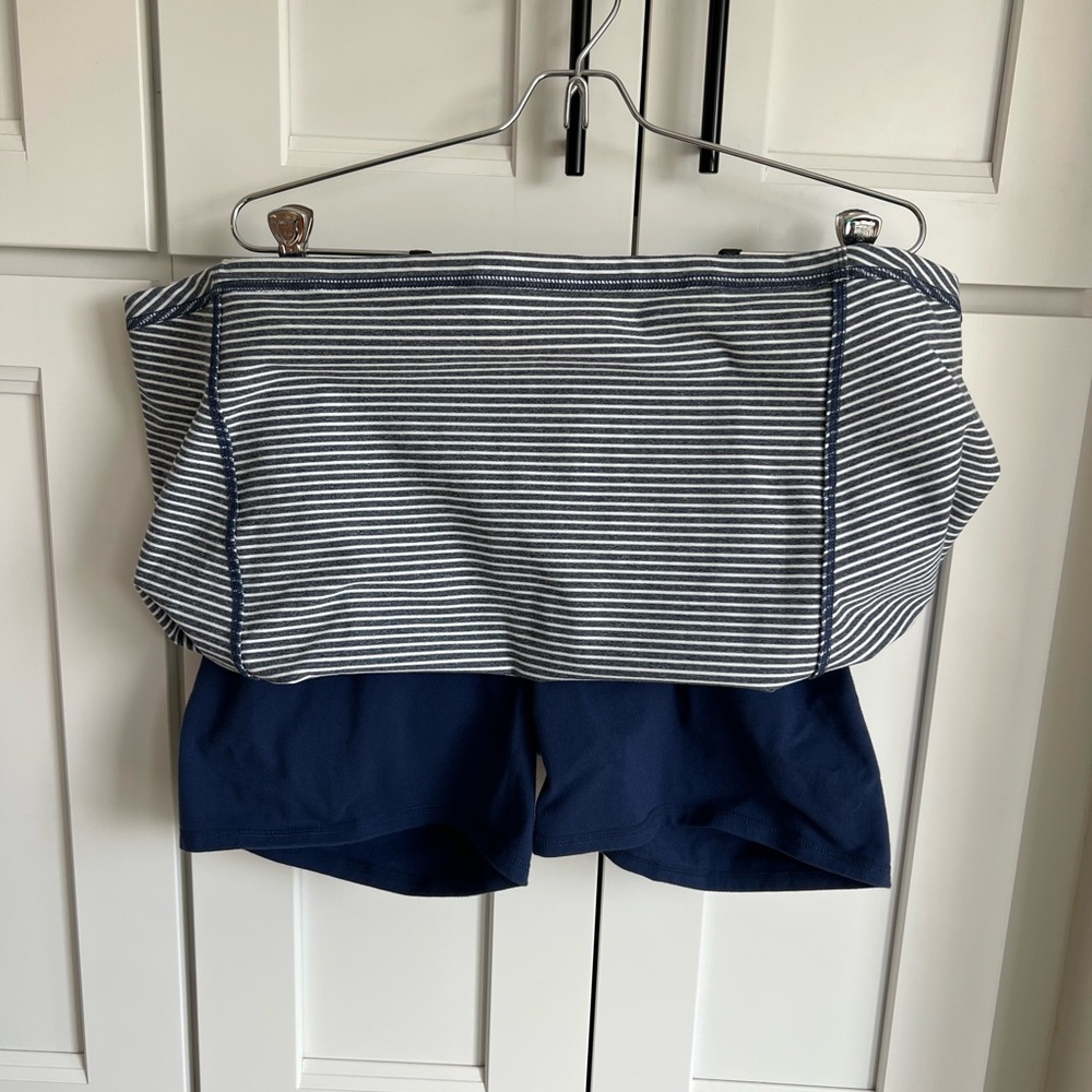 Talbots skort - Picture 2 of 5